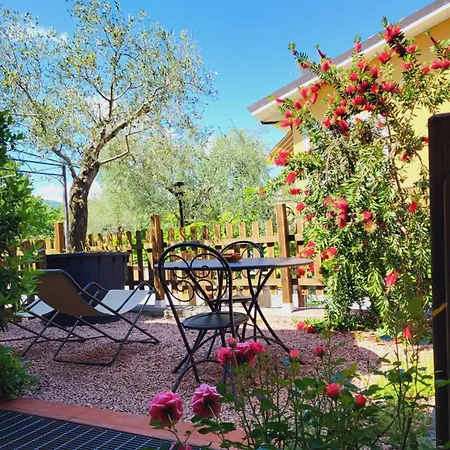 Salvia E Rosmarino - In Liguria 3*