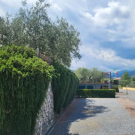 Salvia E Rosmarino - In Liguria Гостевой дом Вилланова-д'Альбенга