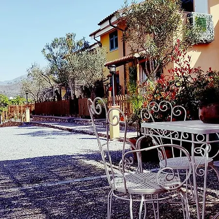 Salvia E Rosmarino - In Liguria 3* Вилланова-д'Альбенга