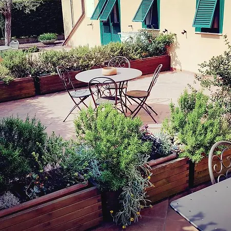 Salvia E Rosmarino - In Liguria Гостевой дом Вилланова-д'Альбенга