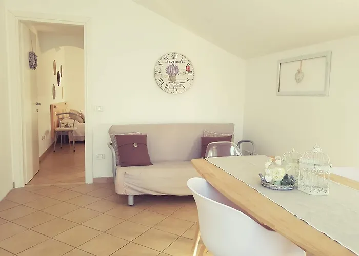 Salvia E Rosmarino - In Liguria 3*