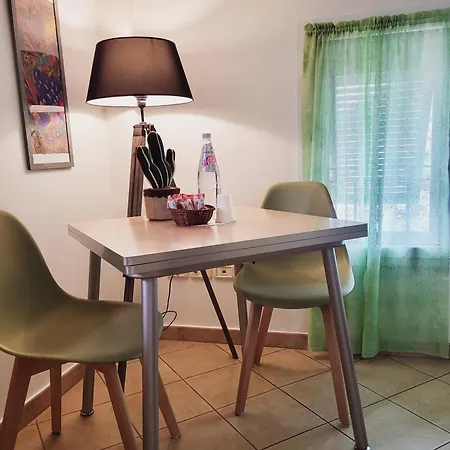 Salvia E Rosmarino - In Liguria بيت ضيافة فيلانويفا دي ألبينجا