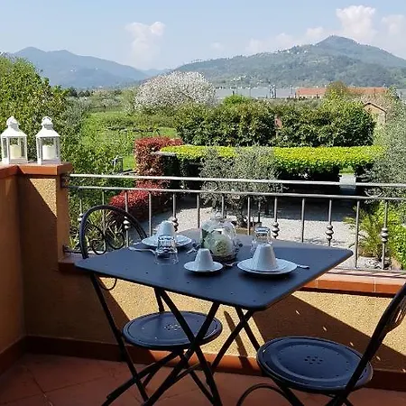 Salvia E Rosmarino - In Liguria بيت ضيافة